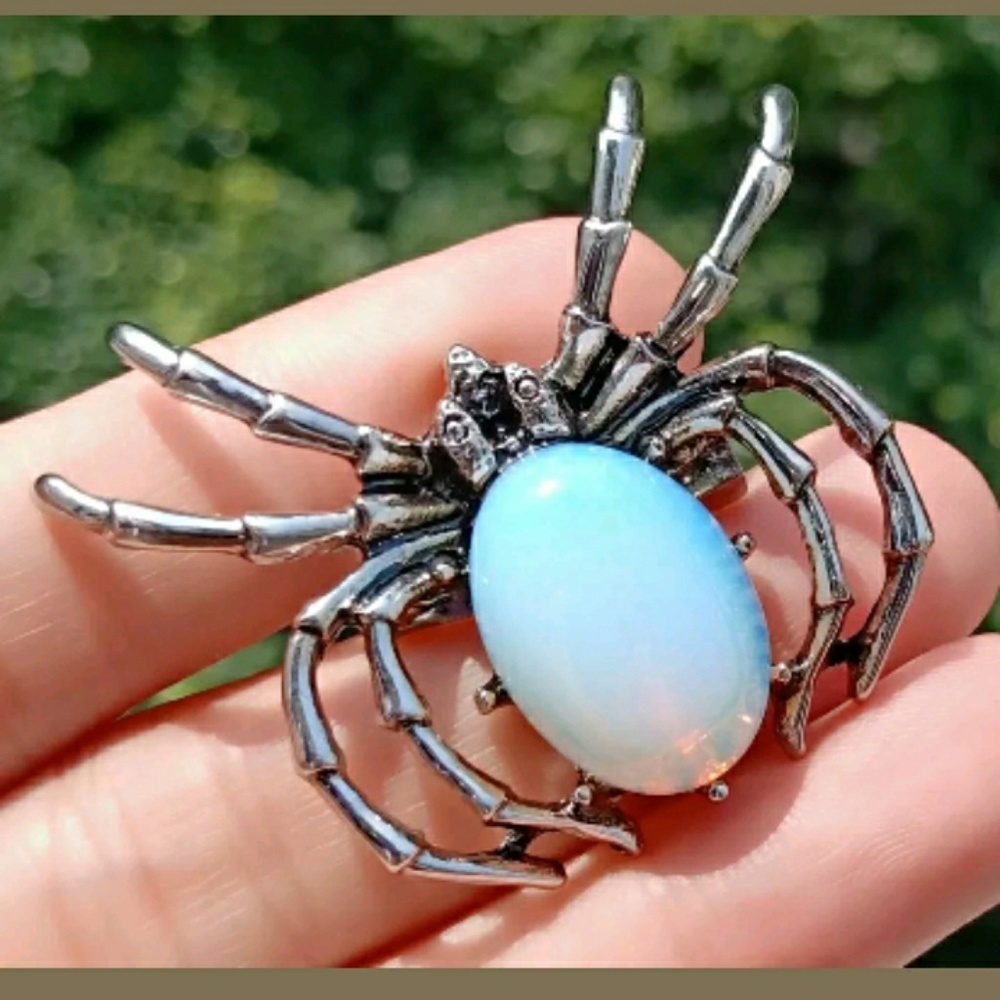 New Opal Stone Spider Pendant Brooch.